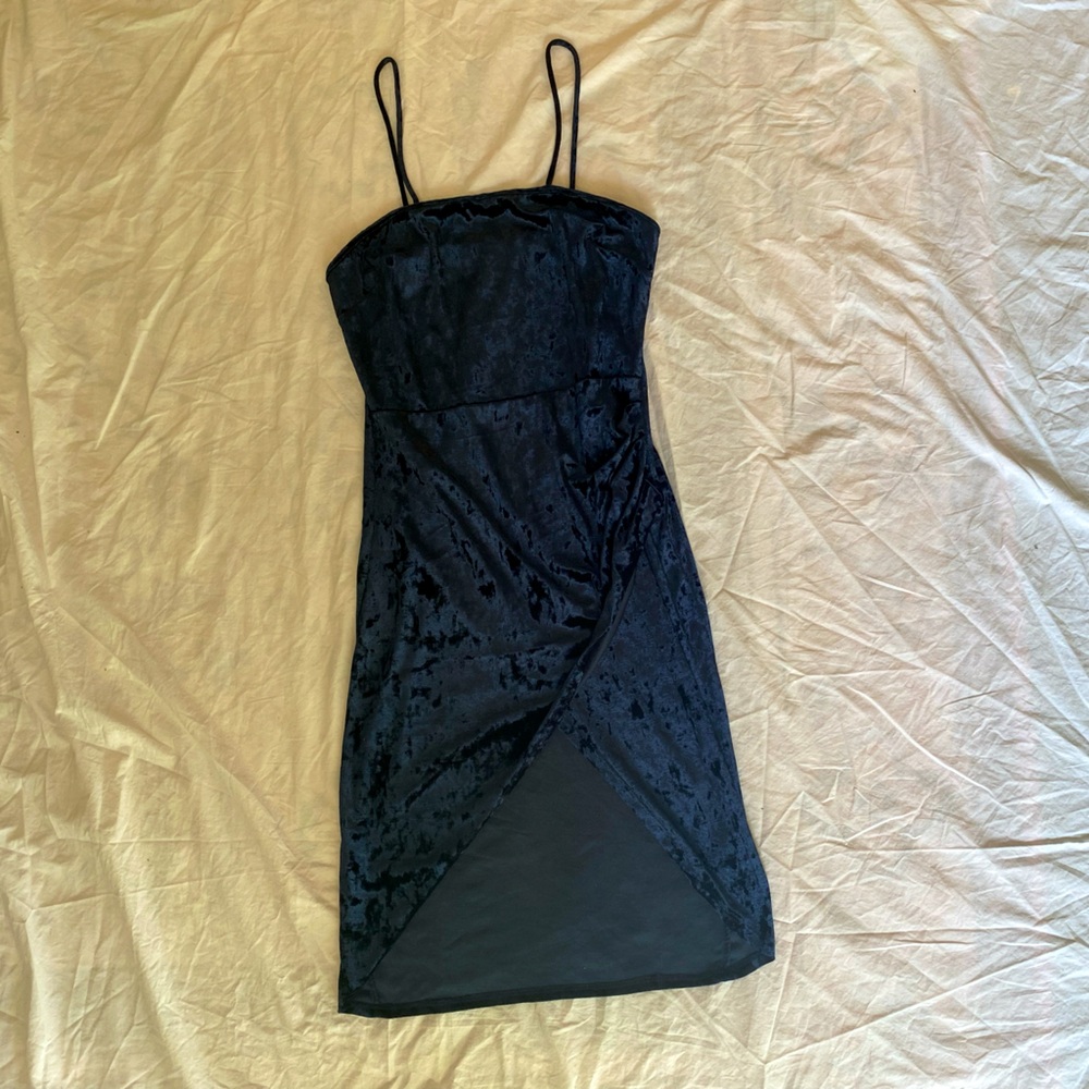 Elegant Blue Velvet Dress - Small